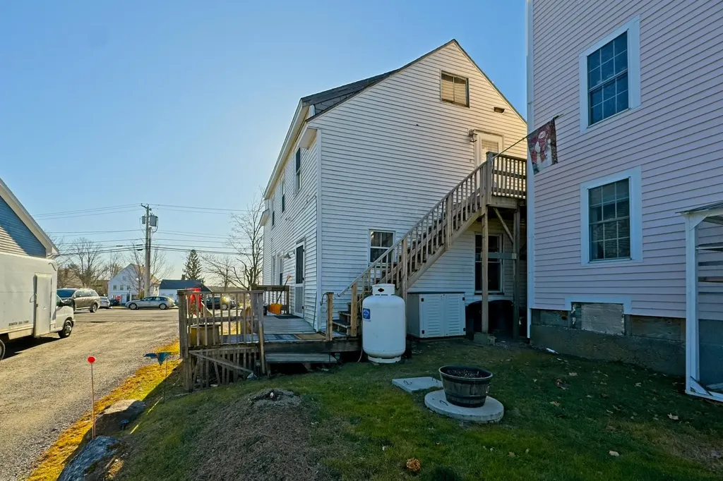 30 Burkett Road Union ME 04862