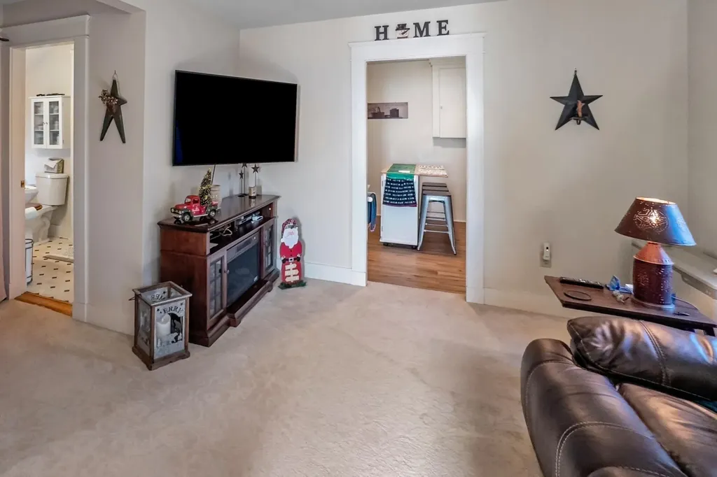 30 Burkett Road Union ME 04862