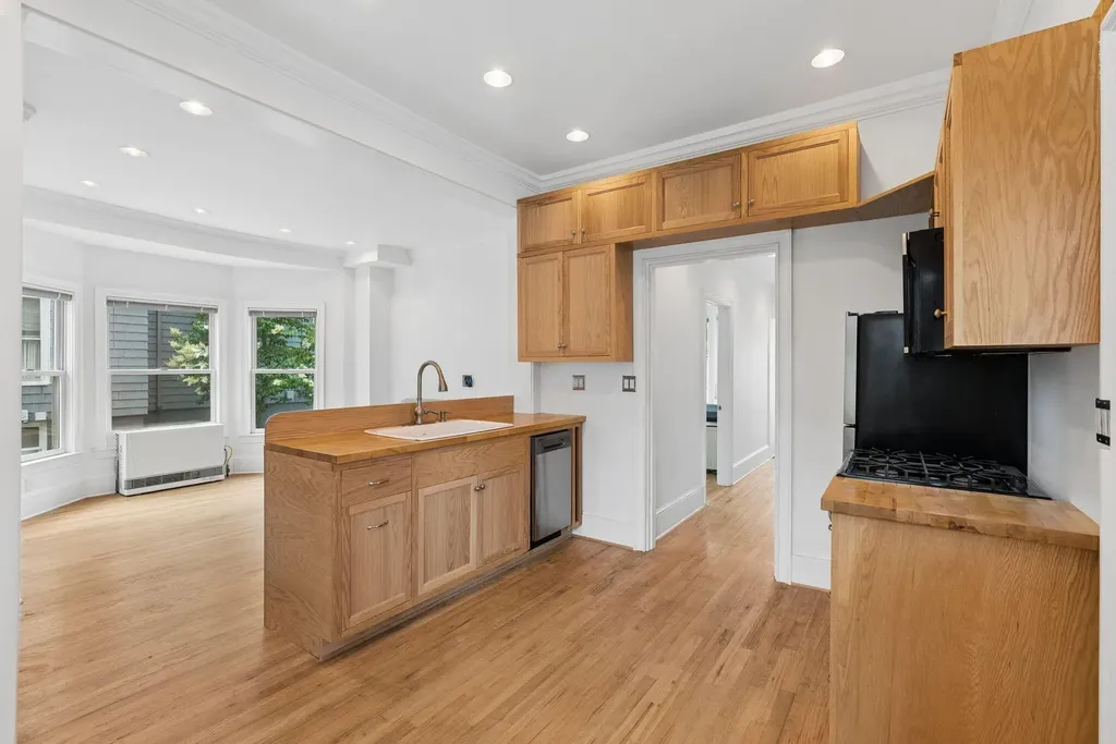44 William Street Portland ME 04103