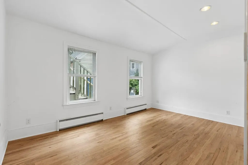44 William Street Portland ME 04103