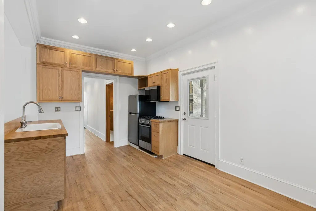 44 William Street Portland ME 04103