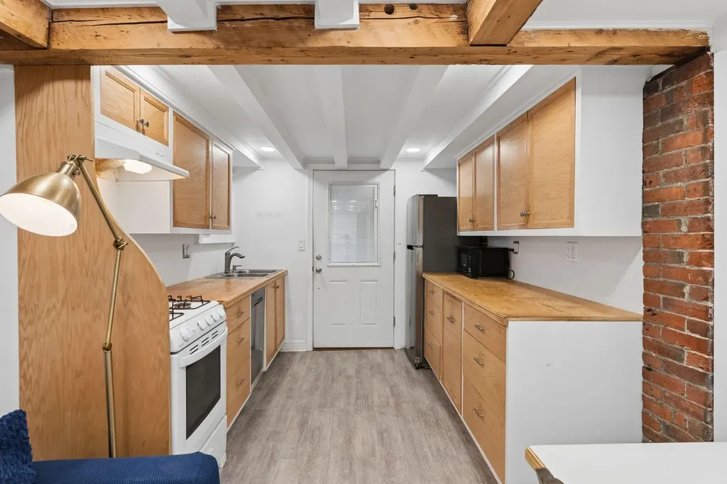 44 William Street Portland ME 04103