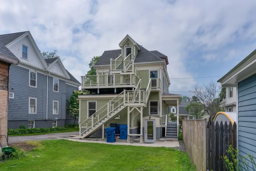 44 William Street Portland ME 04103