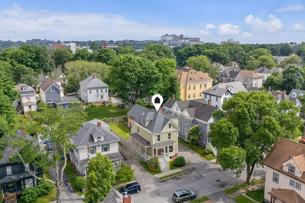 44 William Street Portland ME 04103