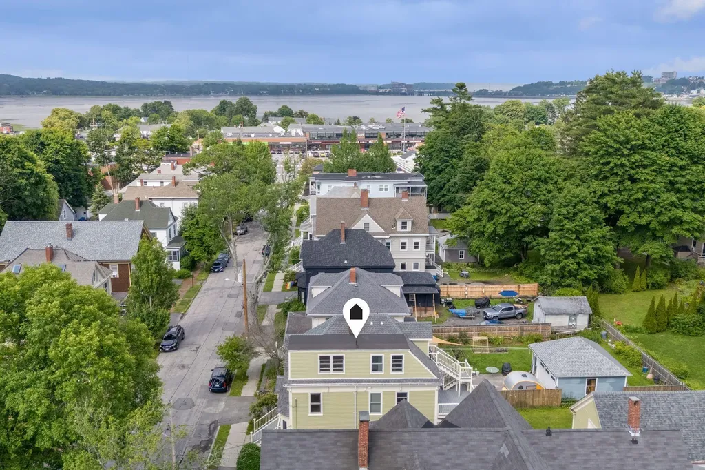 44 William Street Portland ME 04103
