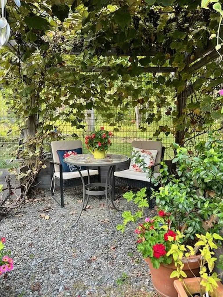 32 Old Fairgrounds Road Readfield ME 04355