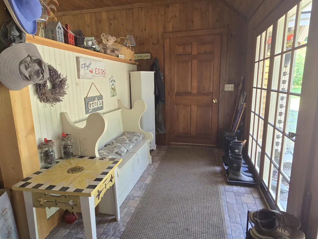 32 Old Fairgrounds Road Readfield ME 04355