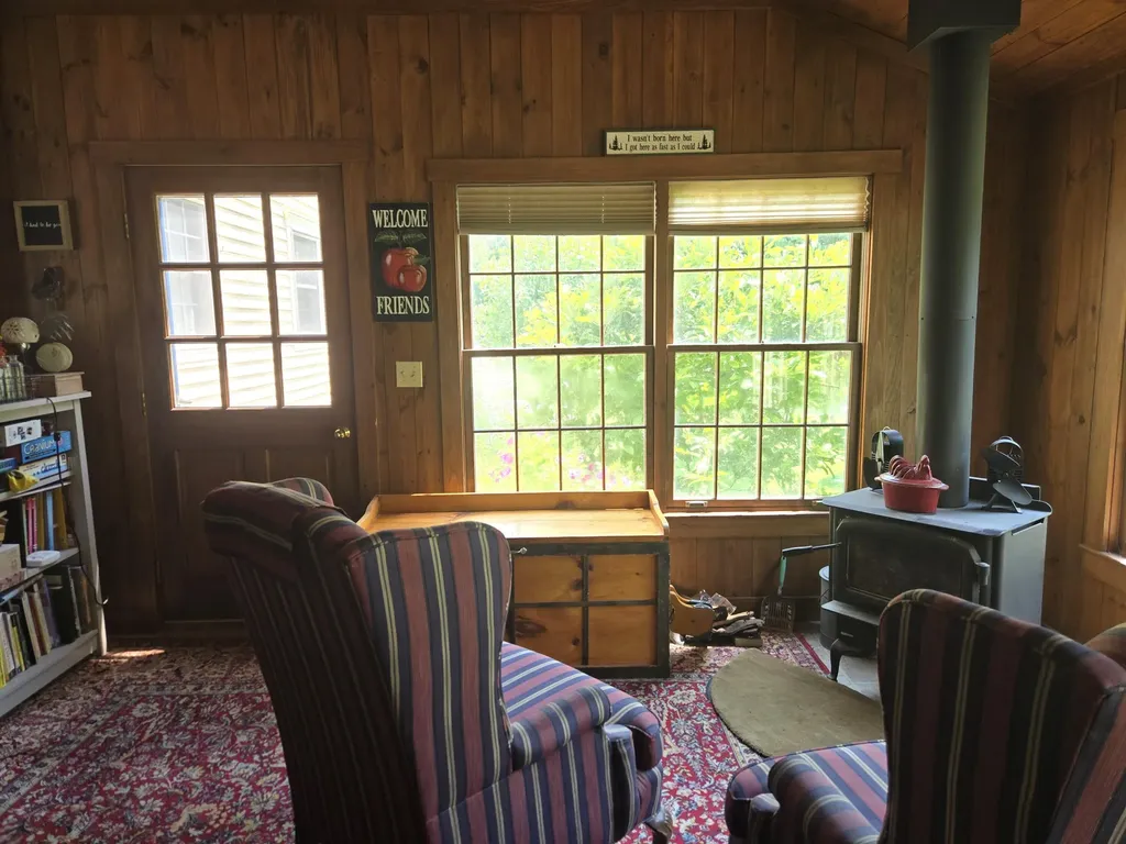 32 Old Fairgrounds Road Readfield ME 04355
