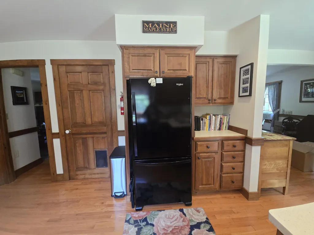 32 Old Fairgrounds Road Readfield ME 04355