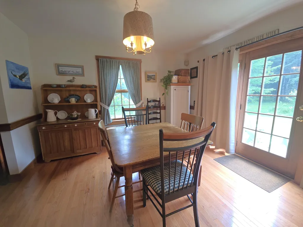 32 Old Fairgrounds Road Readfield ME 04355