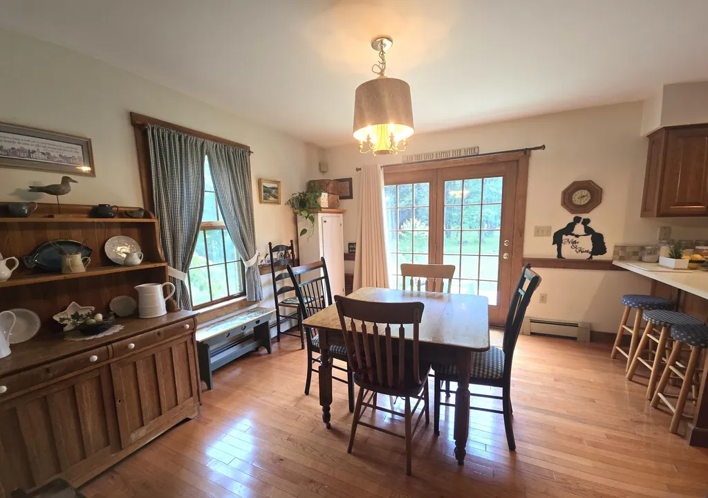 32 Old Fairgrounds Road Readfield ME 04355