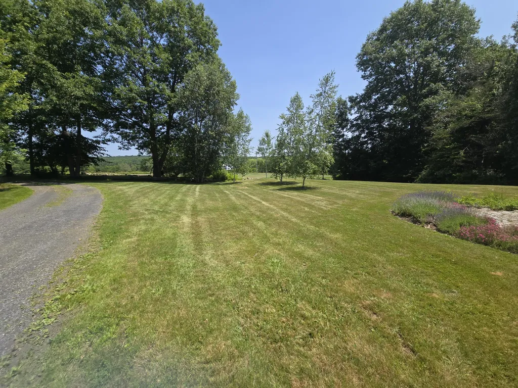 32 Old Fairgrounds Road Readfield ME 04355