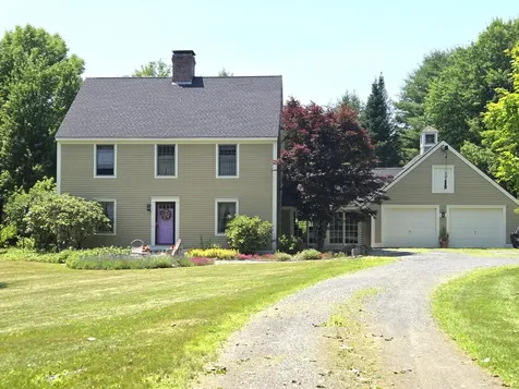32 Old Fairgrounds Road Readfield ME 04355