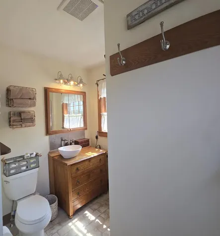 32 Old Fairgrounds Road Readfield ME 04355