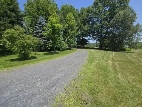32 Old Fairgrounds Road Readfield ME 04355