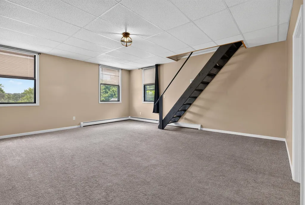 117 Mill Street Orono ME 04473