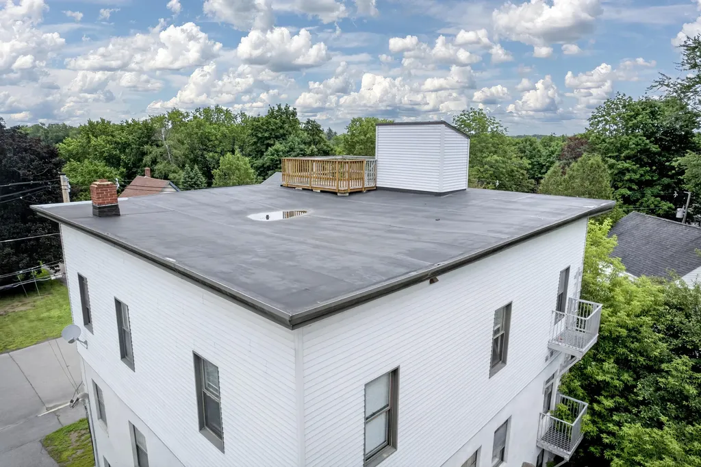 117 Mill Street Orono ME 04473