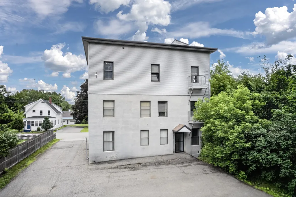 117 Mill Street Orono ME 04473