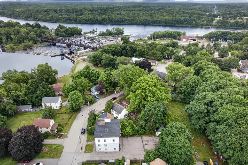 117 Mill Street Orono ME 04473
