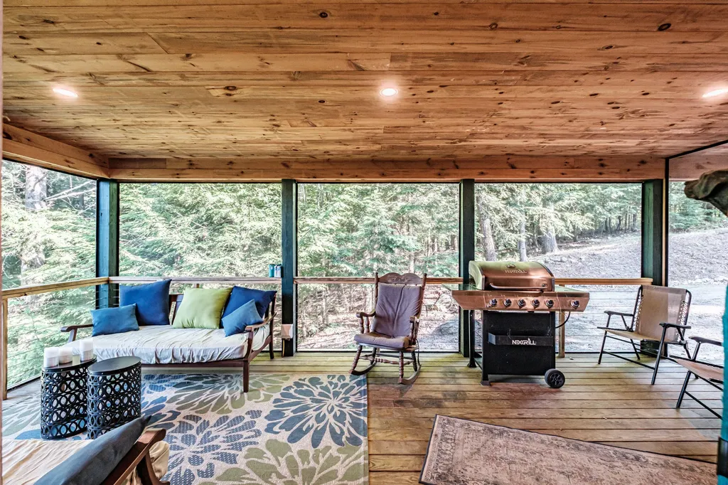 100 Evergreen Road Bridgton ME 04009