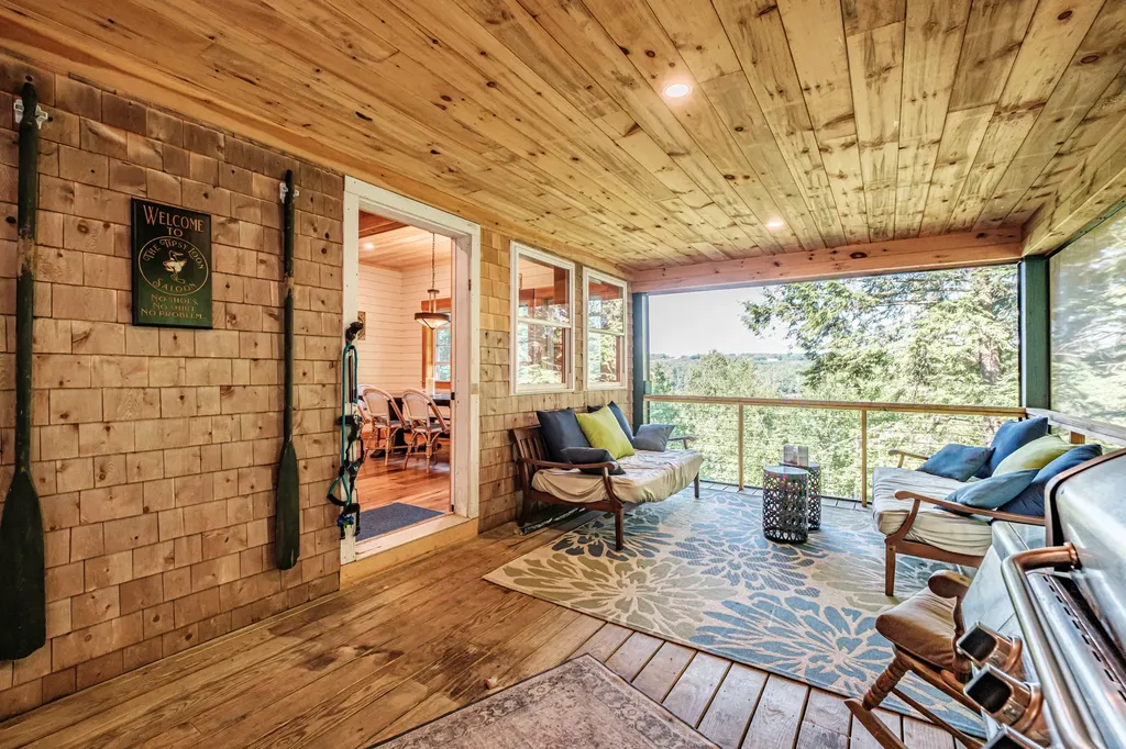 100 Evergreen Road Bridgton ME 04009