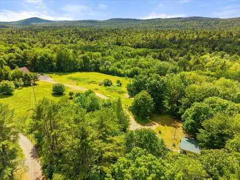 19 Perry Lane Amherst ME 04605