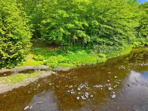 19 Perry Lane Amherst ME 04605