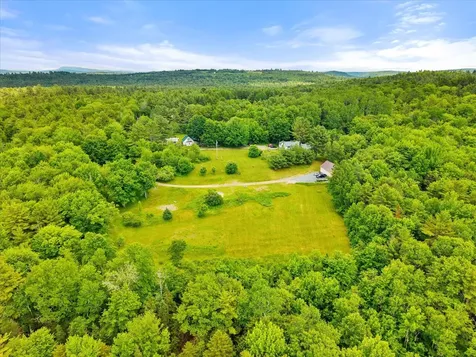 19 Perry Lane Amherst ME 04605