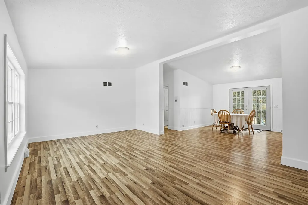 1 Bobcat Lane Berwick ME 03901