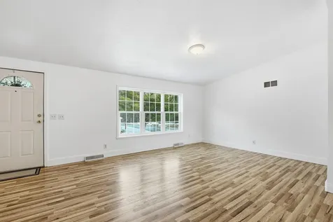 1 Bobcat Lane Berwick ME 03901