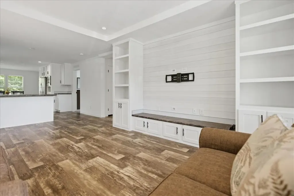 20 Sunset Lane Turner ME 04282