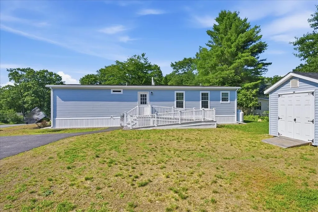 20 Sunset Lane Turner ME 04282