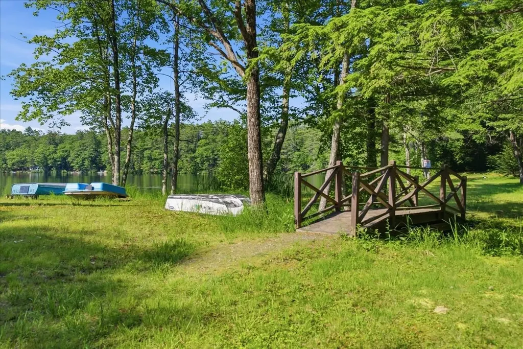 20 Sunset Lane Turner ME 04282