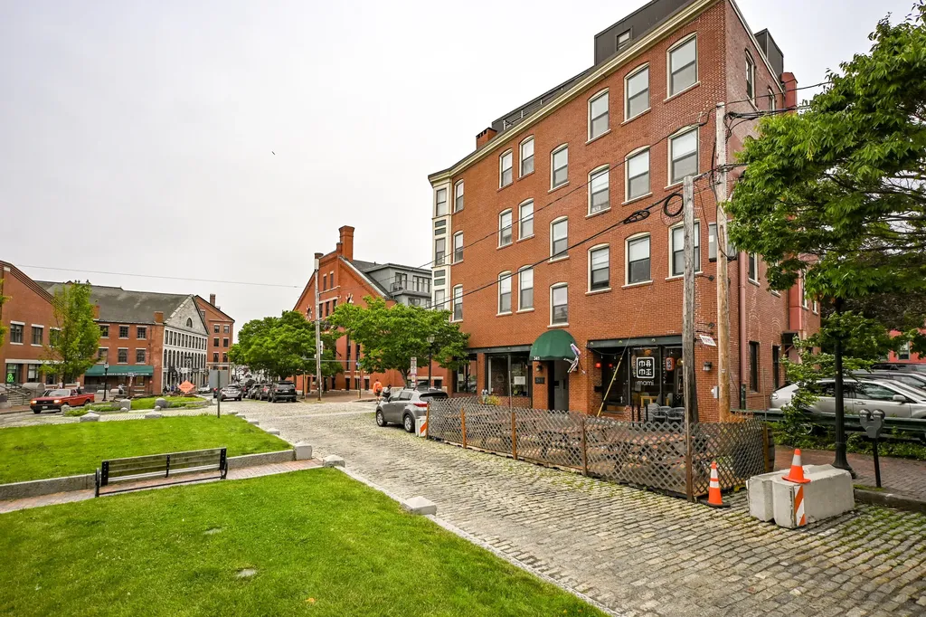 341 Fore Street Portland ME 04101
