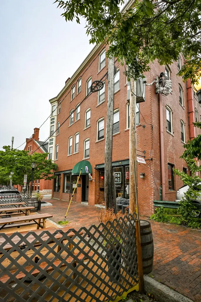 341 Fore Street Portland ME 04101