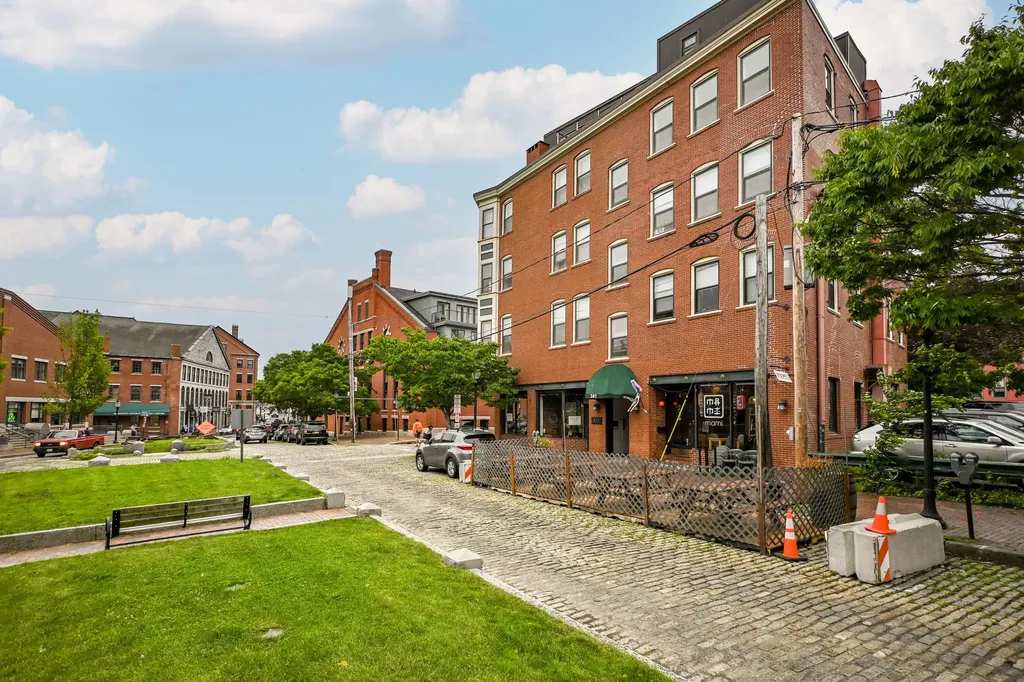341 Fore Street Portland ME 04101