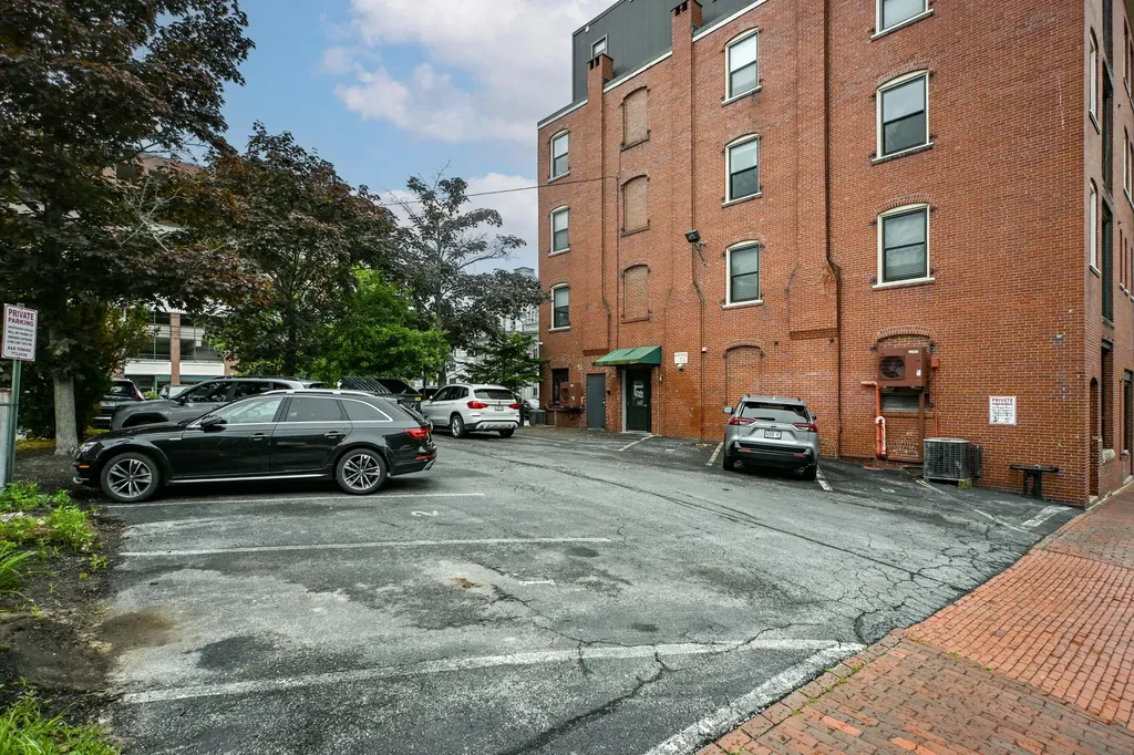 341 Fore Street Portland ME 04101