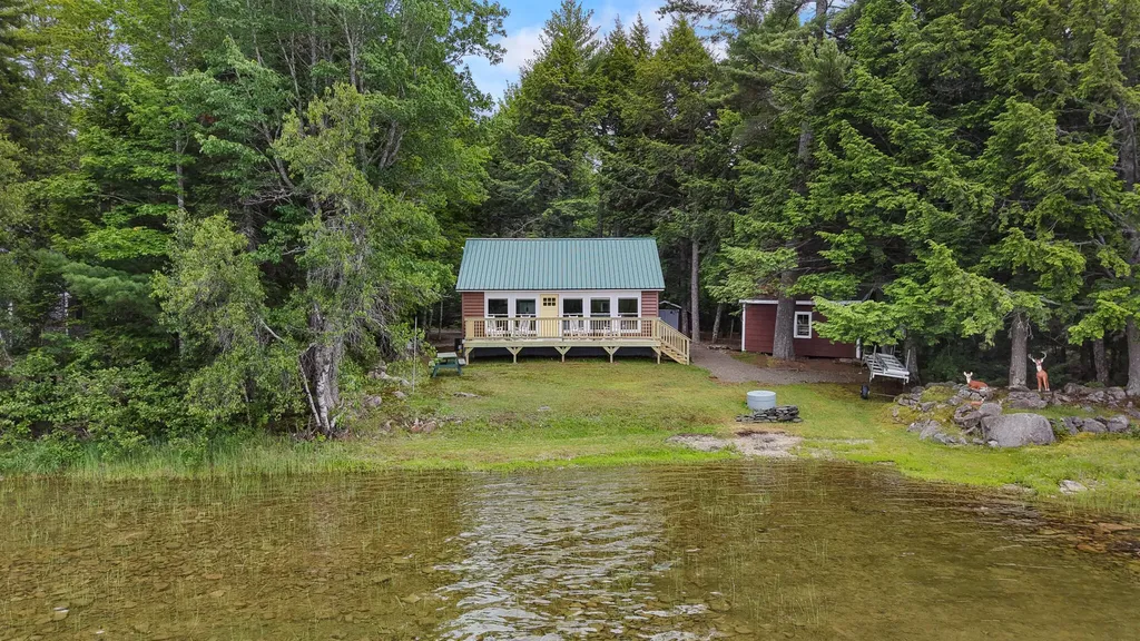 3 S Shore Road Topsfield ME 04490