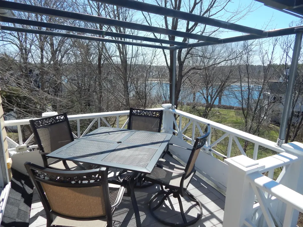 5 Harmon Park Road York ME 03909