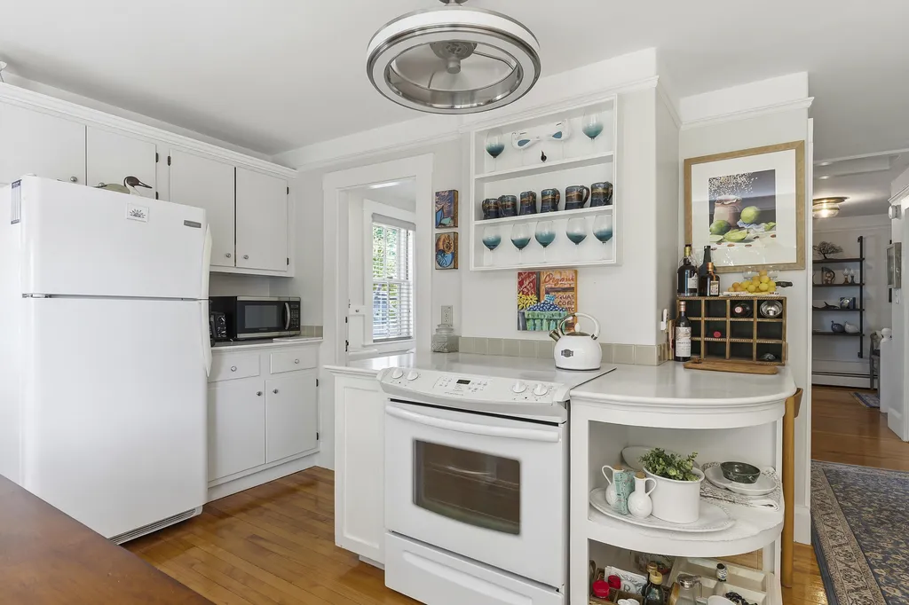 5 Harmon Park Road York ME 03909