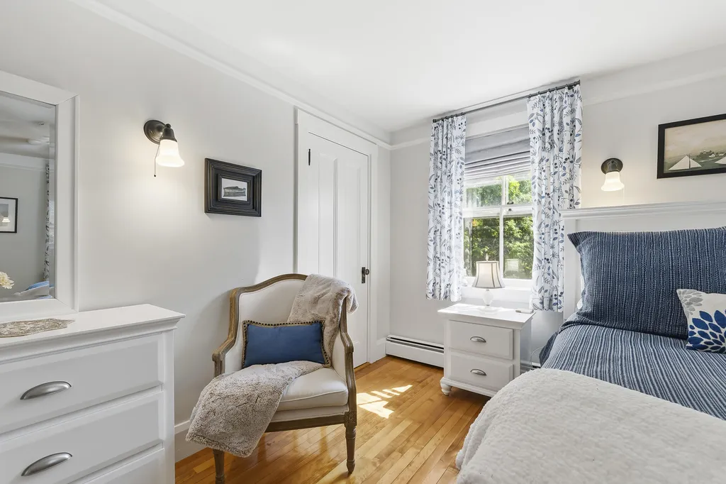 5 Harmon Park Road York ME 03909