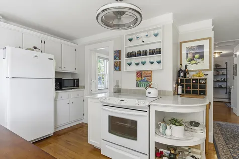 5 Harmon Park Road York ME 03909