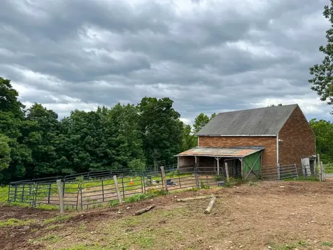 122 Old Dover Road Dexter ME 04930