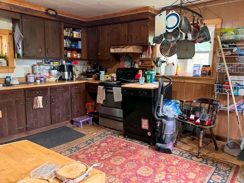 122 Old Dover Road Dexter ME 04930