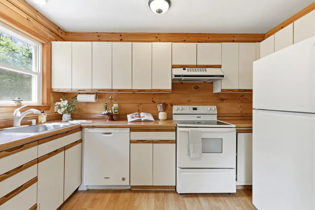 132 Austin Street Westbrook ME 04092