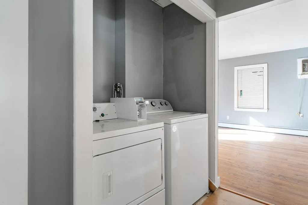 80 Middle Street Saco ME 04072