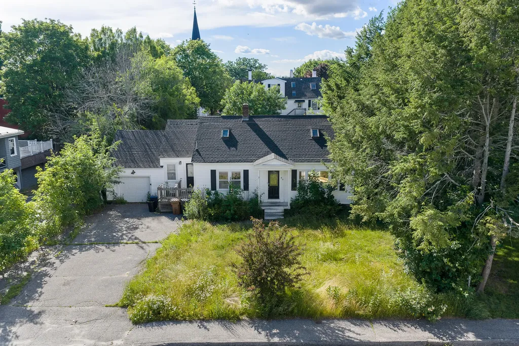 80 Middle Street Saco ME 04072