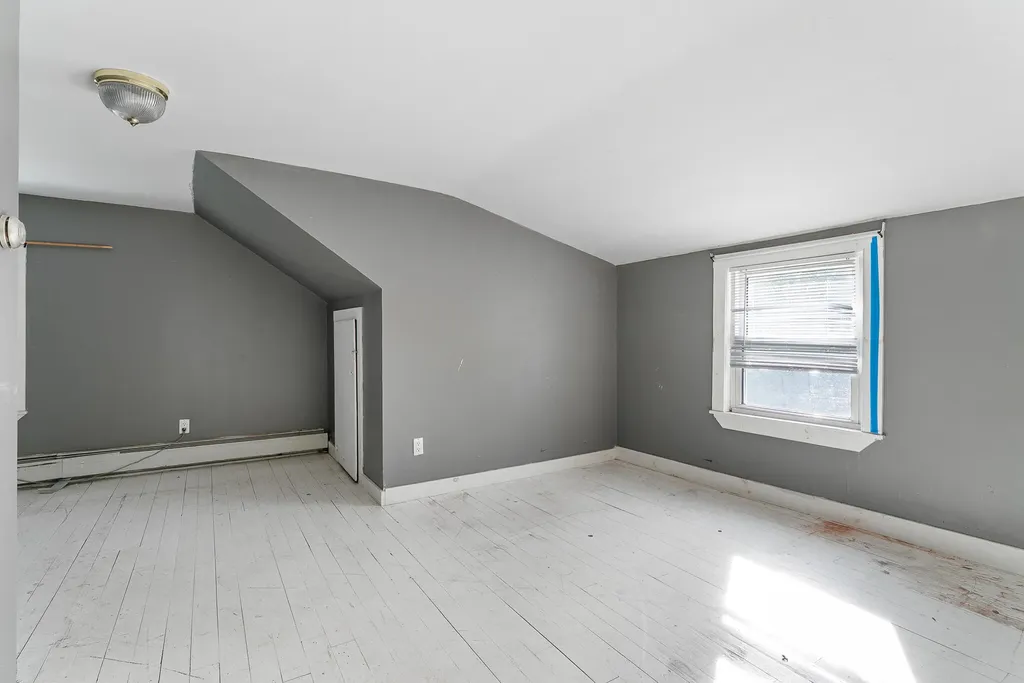 80 Middle Street Saco ME 04072