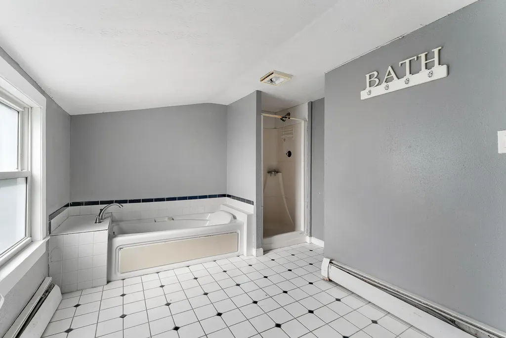 80 Middle Street Saco ME 04072