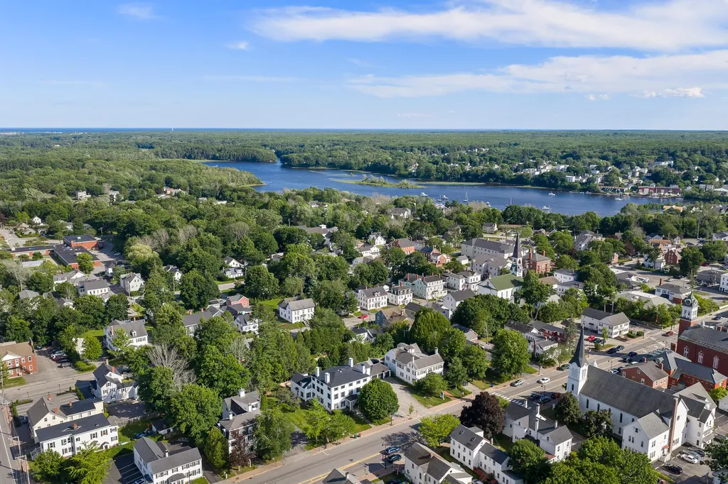 80 Middle Street Saco ME 04072